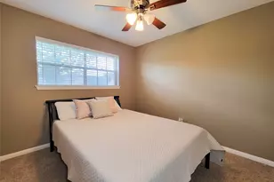 2115 Forest Oaks Dr, Houston, TX 77017 - Photo 38