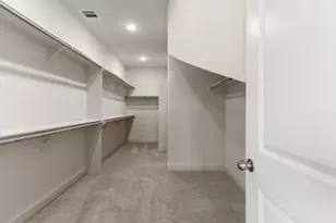 407 Mathis Lk Ct, Conroe, TX 77304 - Photo 12