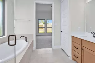 12203 Hudson Dr, Mont Belvieu, TX 77523 - Photo 18