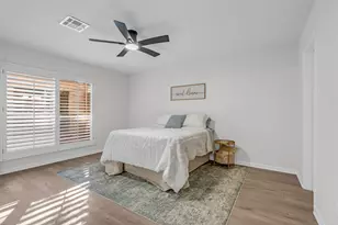 1907 Trixie Ln, Houston, TX 77042 - Photo 14