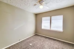 10117 Dulcimer St, Houston, TX 77051 - Photo 28