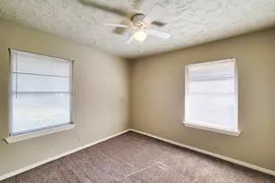 10117 Dulcimer St, Houston, TX 77051 - Photo 20