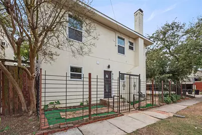 615 Pacific St, Houston, TX 77006 - Photo 2