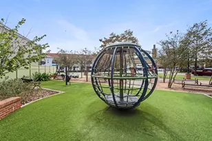 615 Pacific St, Houston, TX 77006 - Photo 26