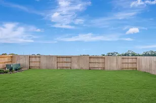 1816 Sleeping Hls Dr, Rosenberg, TX 77471 - Photo 10