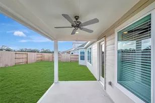 1816 Sleeping Hls Dr, Rosenberg, TX 77471 - Photo 10
