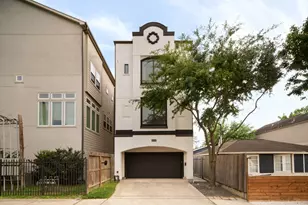 5733 Darling St, Houston, TX 77007 - Photo 2