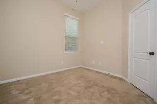 22 Cheswood Manor, The Woodlands, TX 77382 - Photo 34
