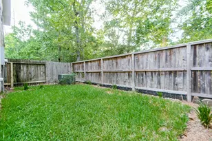 22 Cheswood Manor, The Woodlands, TX 77382 - Photo 20