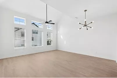 16046 Mason Run Drive, Houston, TX 77079 - Photo 14