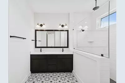 16046 Mason Run Drive, Houston, TX 77079 - Photo 16