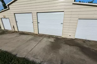 555 Legion Rd, Angleton, TX 77515 - Photo 2