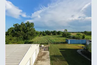 555 Legion Road, Angleton, TX 77515 - Photo 6
