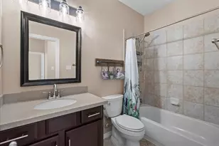 2875 Torano Cir, League City, TX 77573 - Photo 22