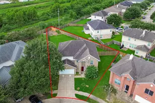 9526 Heflin Colony Dr, Sugar Land, TX 77498 - Photo 46