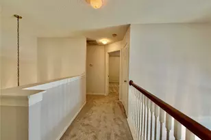 7426 Maple Run Dr, Sugar Land, TX 77479 - Photo 10