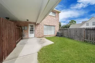 10813 Norchester Village Dr, Houston, TX 77070 - Photo 18