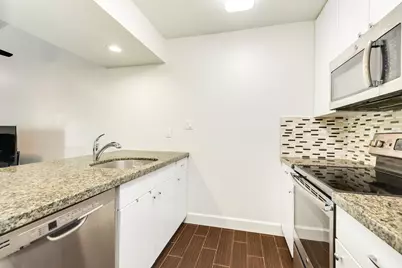 7098 N Holiday Drive, Galveston, TX 77550 - Photo 12