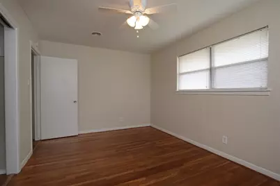 8807 Timberside Drive #7, Houston, TX 77025 - Photo 8