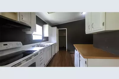 16711 Lake Circle, Conroe, TX 77302 - Photo 8