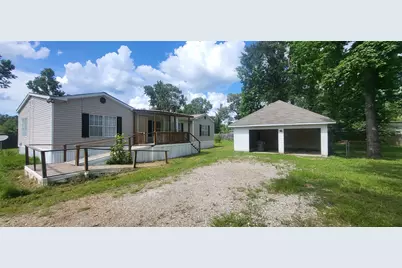 16711 Lake Circle, Conroe, TX 77302 - Photo 2