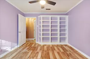 9530 Ravensworth Dr, Houston, TX 77031 - Photo 22
