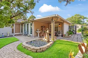9530 Ravensworth Dr, Houston, TX 77031 - Photo 2