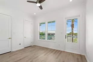 1107 62nd St, Galveston, TX 77551 - Photo 10