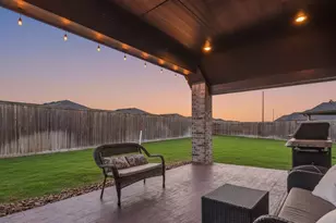 4002 Maple Glen Dr, Fulshear, TX 77441 - Photo 1