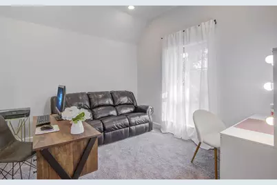 4002 Maple Glen Drive, Fulshear, TX 77441 - Photo 8