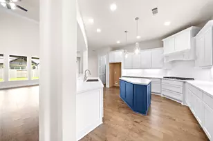 16352 Donen Ave, Conroe, TX 77302 - Photo 14