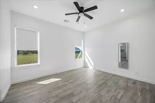 11693 Grand View Dr, Montgomery, TX 77356 - Photo 18