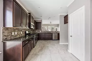 18719 Croftsmill Dr, New Caney, TX 77357 - Photo 8