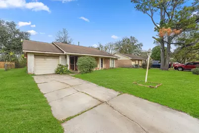 5207 Madden Lane, Houston, TX 77048 - Photo 2