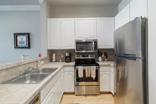 2400 McCue Rd, Houston, TX 77056 - Photo 2