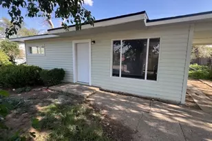 904 E Stanford St, Lubbock, TX 79403 - Photo 2