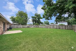 5815 Effingham Dr, Houston, TX 77035 - Photo 30