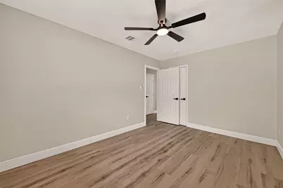 349 Dawn Hill Drive, Friendswood, TX 77546 - Photo 20