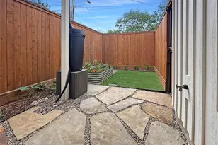 408 Pecore St, Houston, TX 77009 - Photo 36