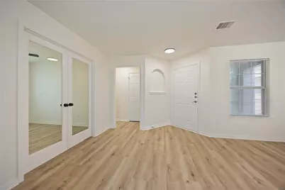2722 Skyview Downs Drive, Houston, TX 77047 - Photo 4