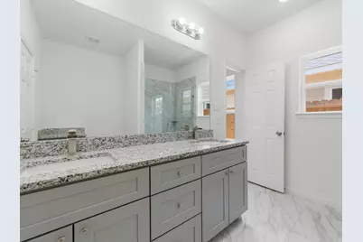 12206 Heather Flower Lane, Houston, TX 77014 - Photo 16