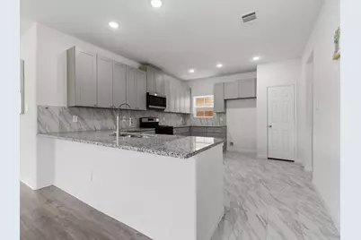 12206 Heather Flower Lane, Houston, TX 77014 - Photo 10