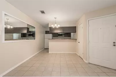 2401 Sycamore Ave #E3, Huntsville, TX 77340 - Photo 6