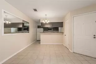 2401 Sycamore Ave, Huntsville, TX 77340 - Photo 6