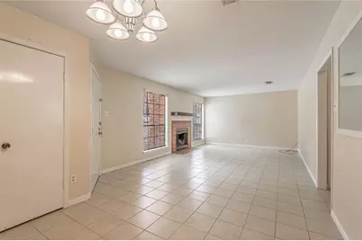 2401 Sycamore Ave #E3, Huntsville, TX 77340 - Photo 8