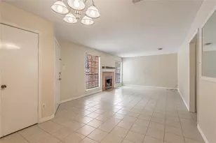 2401 Sycamore Ave, Huntsville, TX 77340 - Photo 8