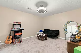 602 Renaldo St, Dickinson, TX 77539 - Photo 36
