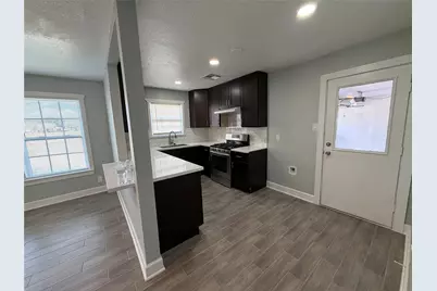 2701 Raymond St, Pasadena, TX 77506 - Photo 6