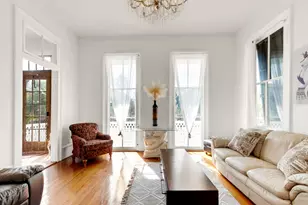 1610 Postoffice St, Galveston, TX 77550 - Photo 2