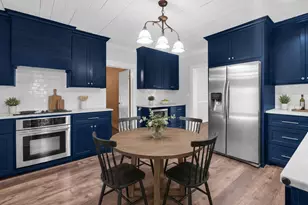 121 Mabry St, New Waverly, TX 77358 - Photo 8